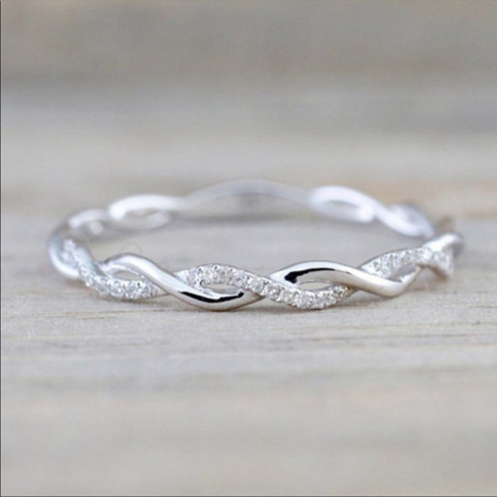 💎new 925 sterling silver simulated diamond twist eternity ring
